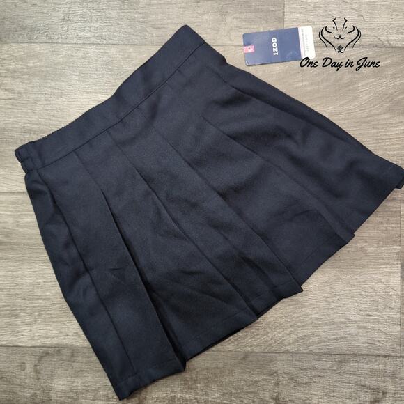 Izod Approved Schoolwear Skort Size 8 Regular - Picture 1 of 6